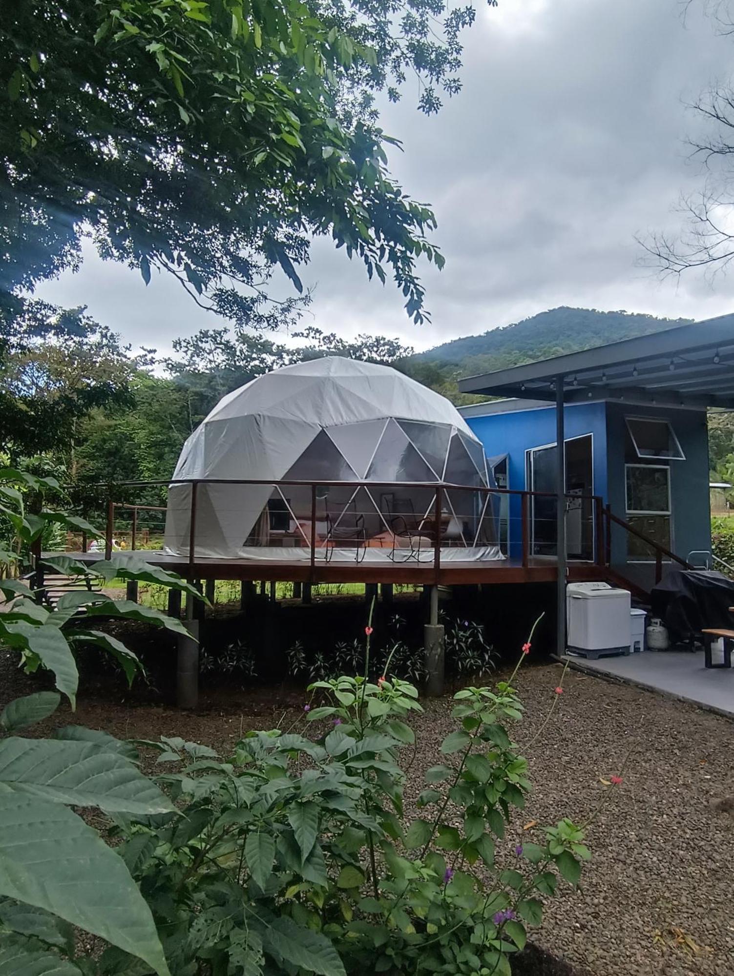 Bitzu Dome-Bijagua Riverside Glamping Екстериор снимка