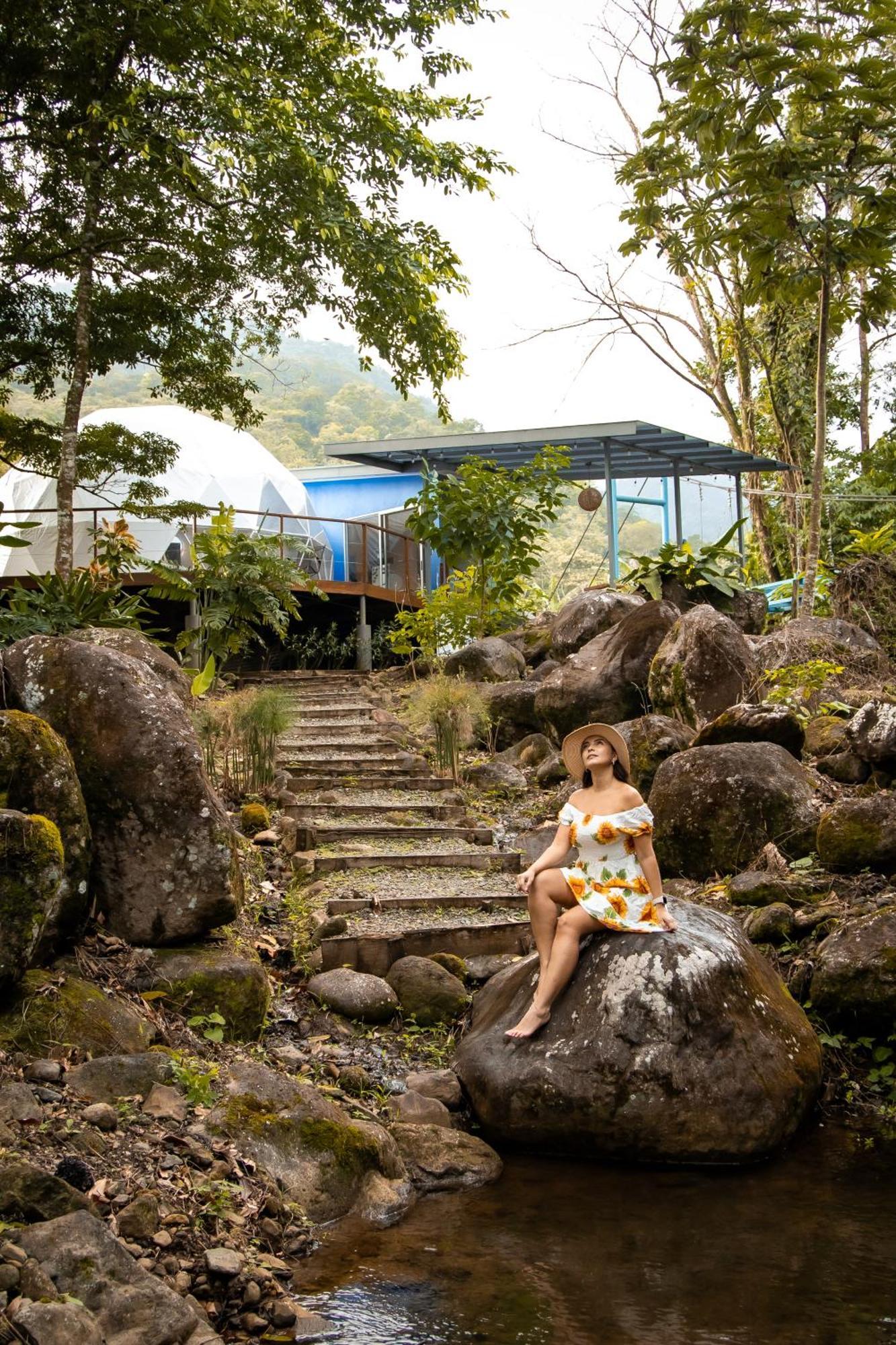 Bitzu Dome-Bijagua Riverside Glamping Екстериор снимка